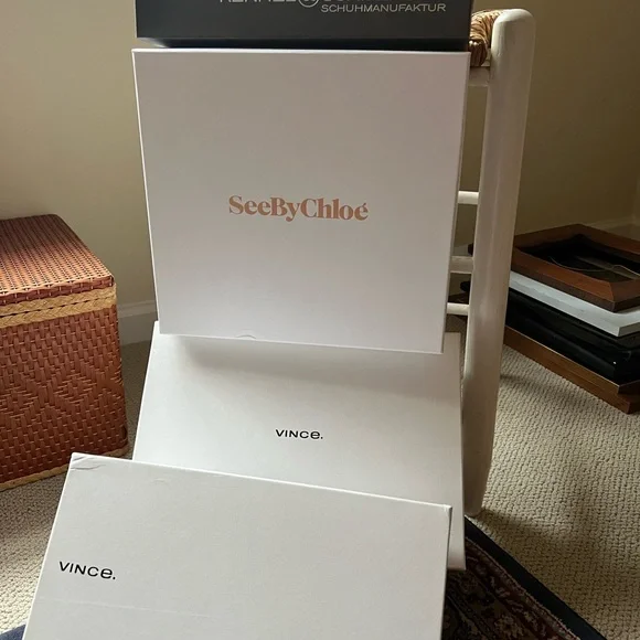 Designer Box Collection - Picture 5 of 6